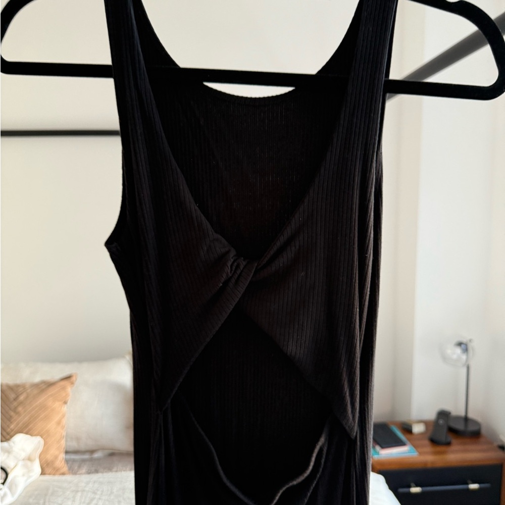 L*Space Black Sleeveless Twist Front Top